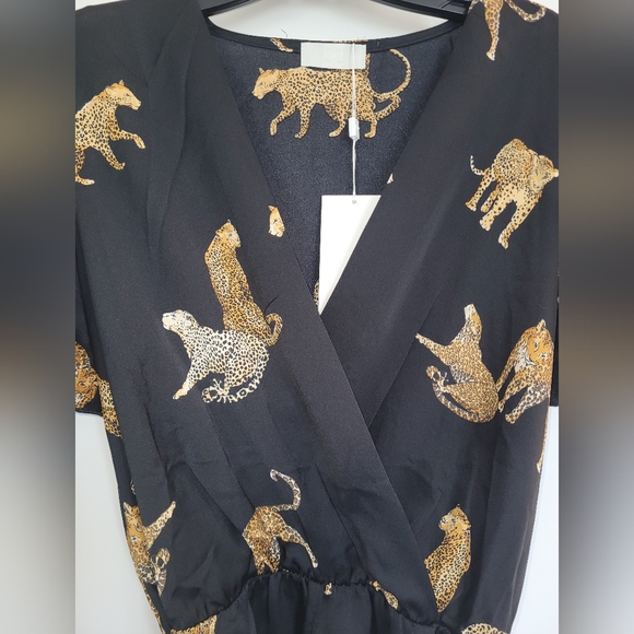 Leopard Print Romper. NWT. Size L. - Picture 8 of 14